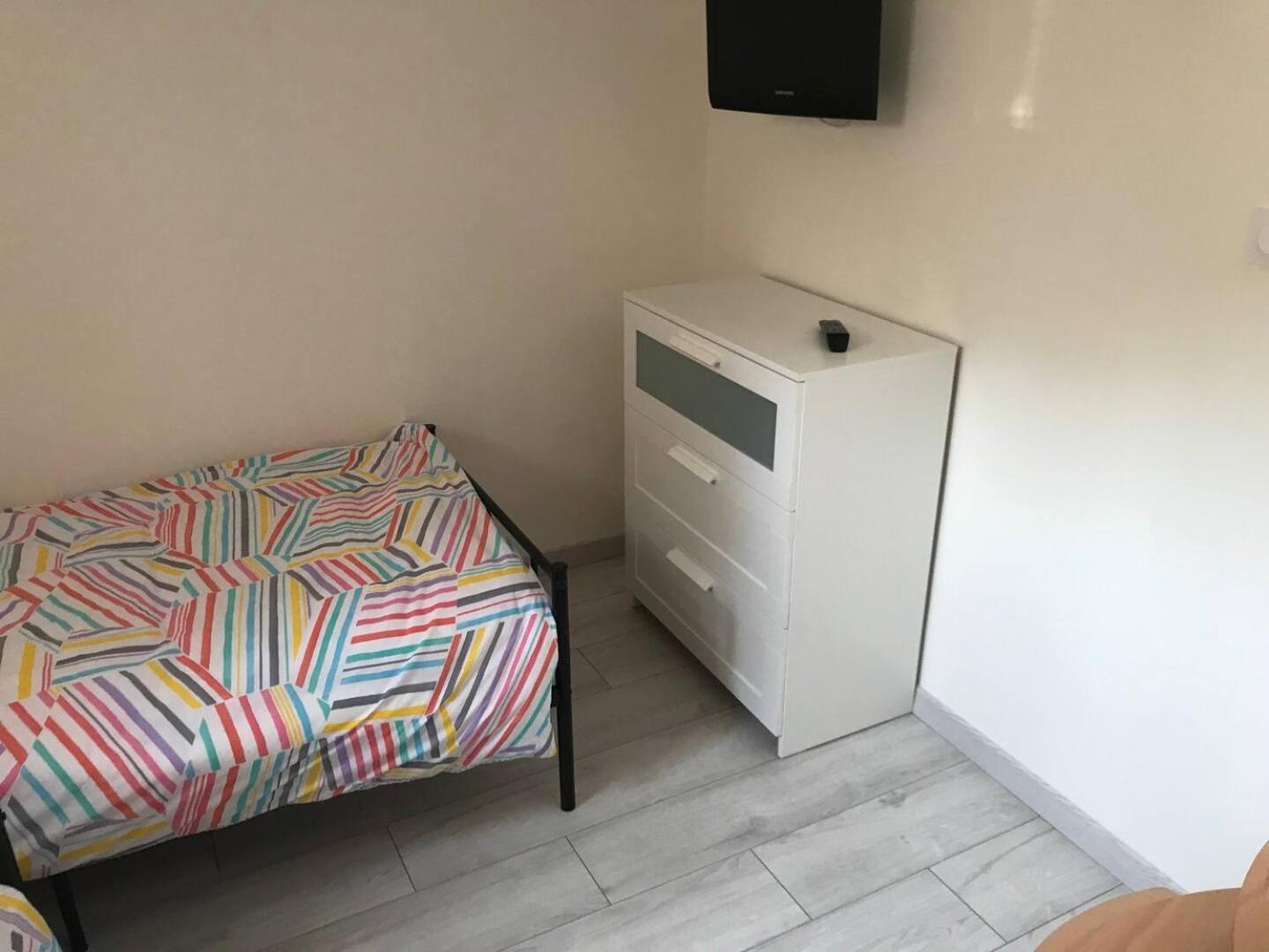 Gheddachi Apartment ฌ็องตีญี ภายนอก รูปภาพ